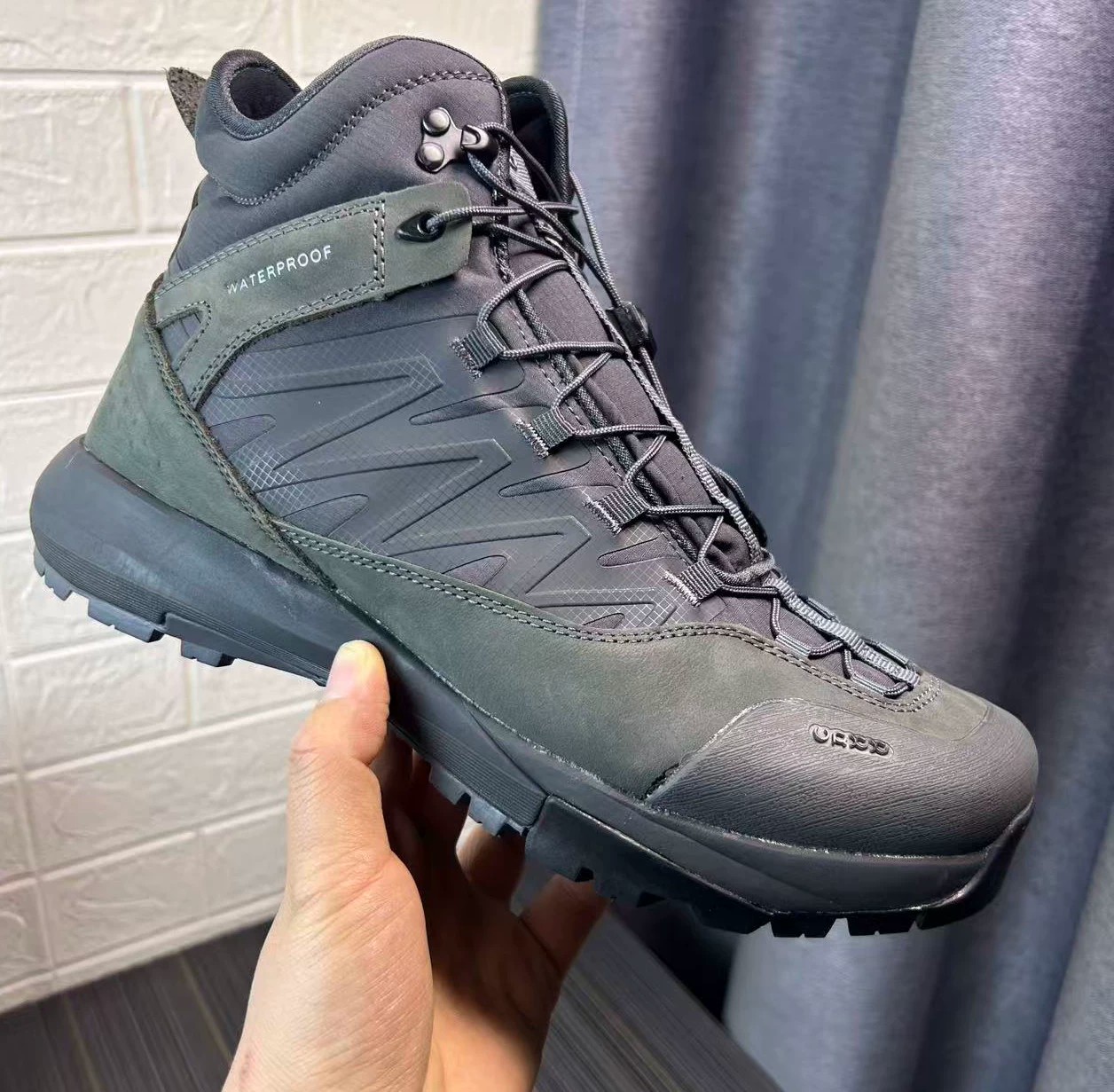 High Top Hiking Leather Shoes  - Streetwear Brand Shoes ulasan dan harga