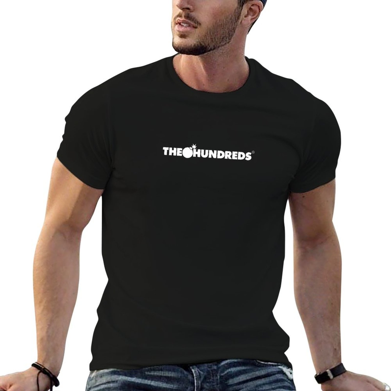 A community-based streetwear T - Streetwear Brand Essentials ulasan dan harga